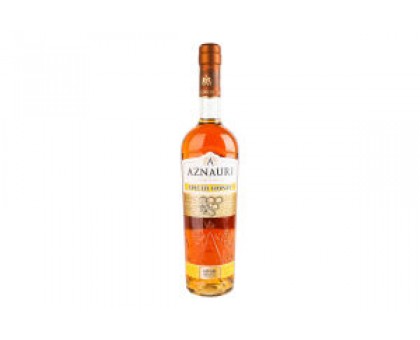 Коньяк  AZNAURI SPICED HONEY 40%  0,5л.