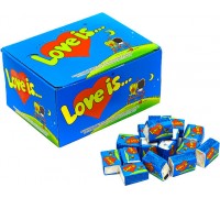 Гумка жувальна LOVE IS Банан-клубника 4,2г.